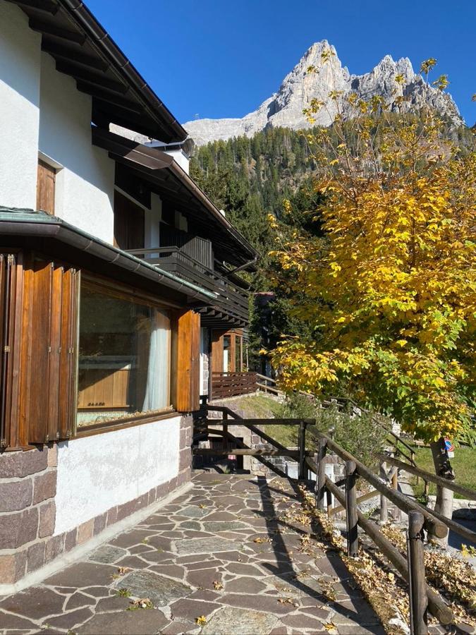 Casa Loria - Appartamento con Giardino San Martino Di Castrozza Esterno foto